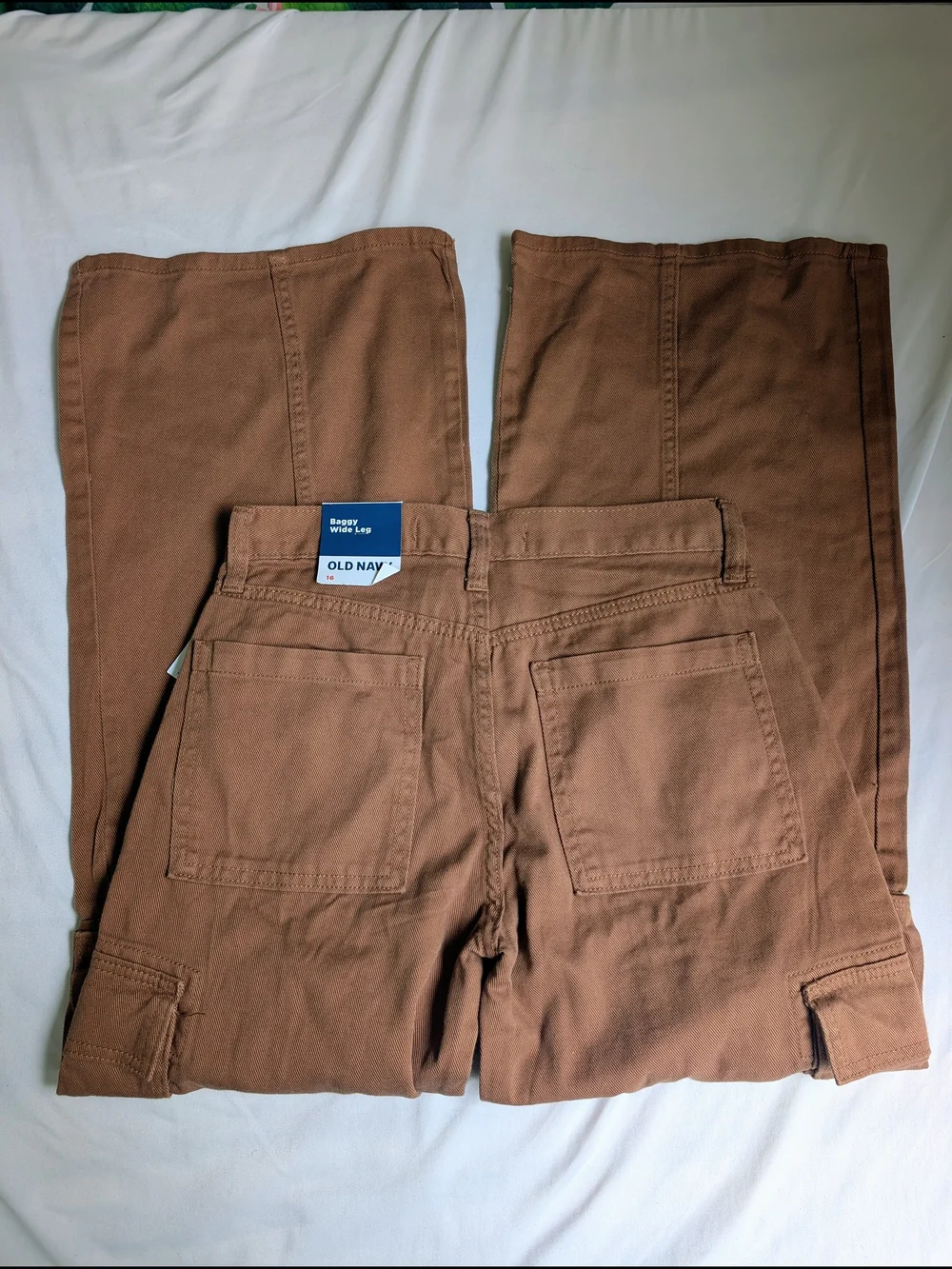 NWT Old Navy Brown Twill Wide-Leg Cargo Pants - Girls